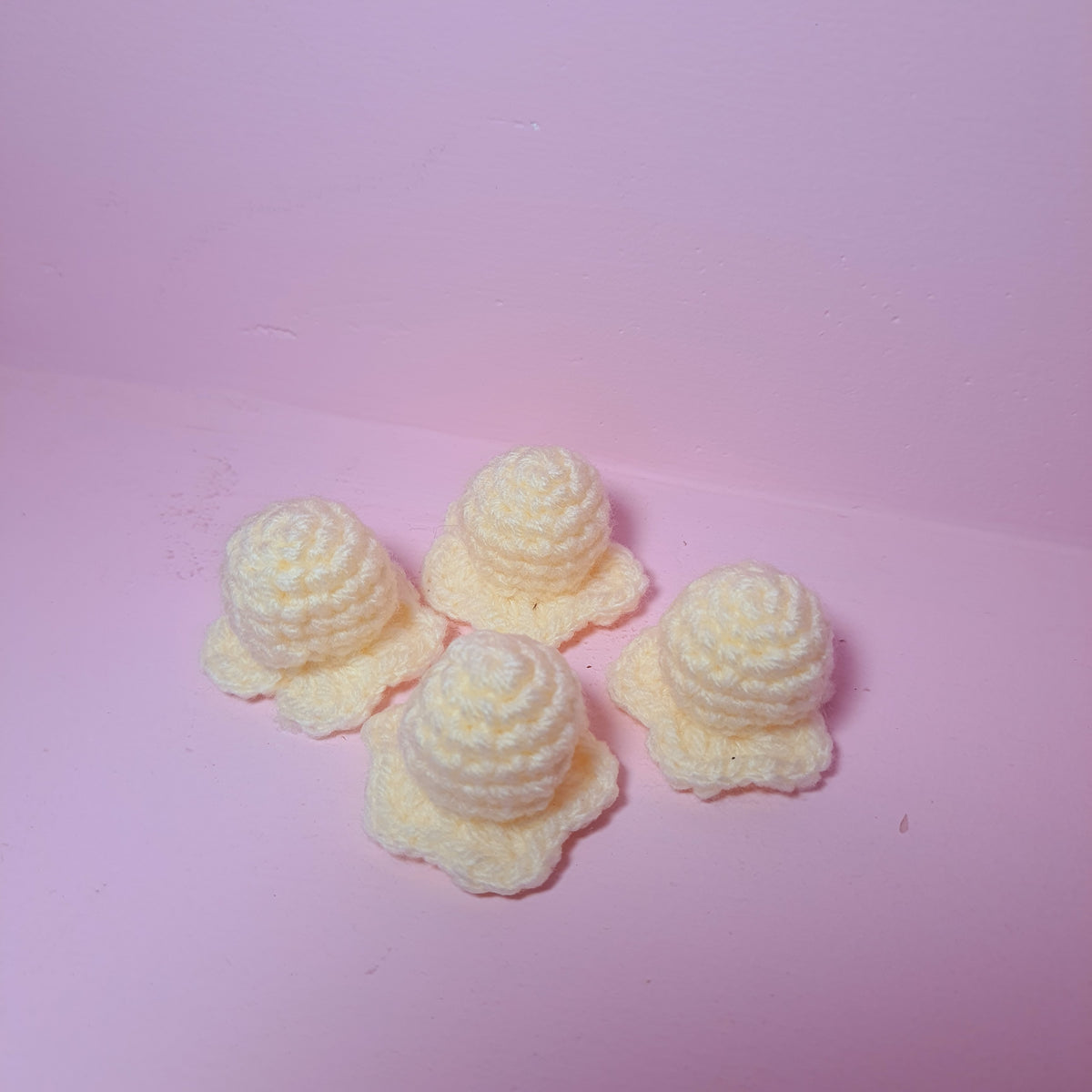 Bell Flower (offwhite)